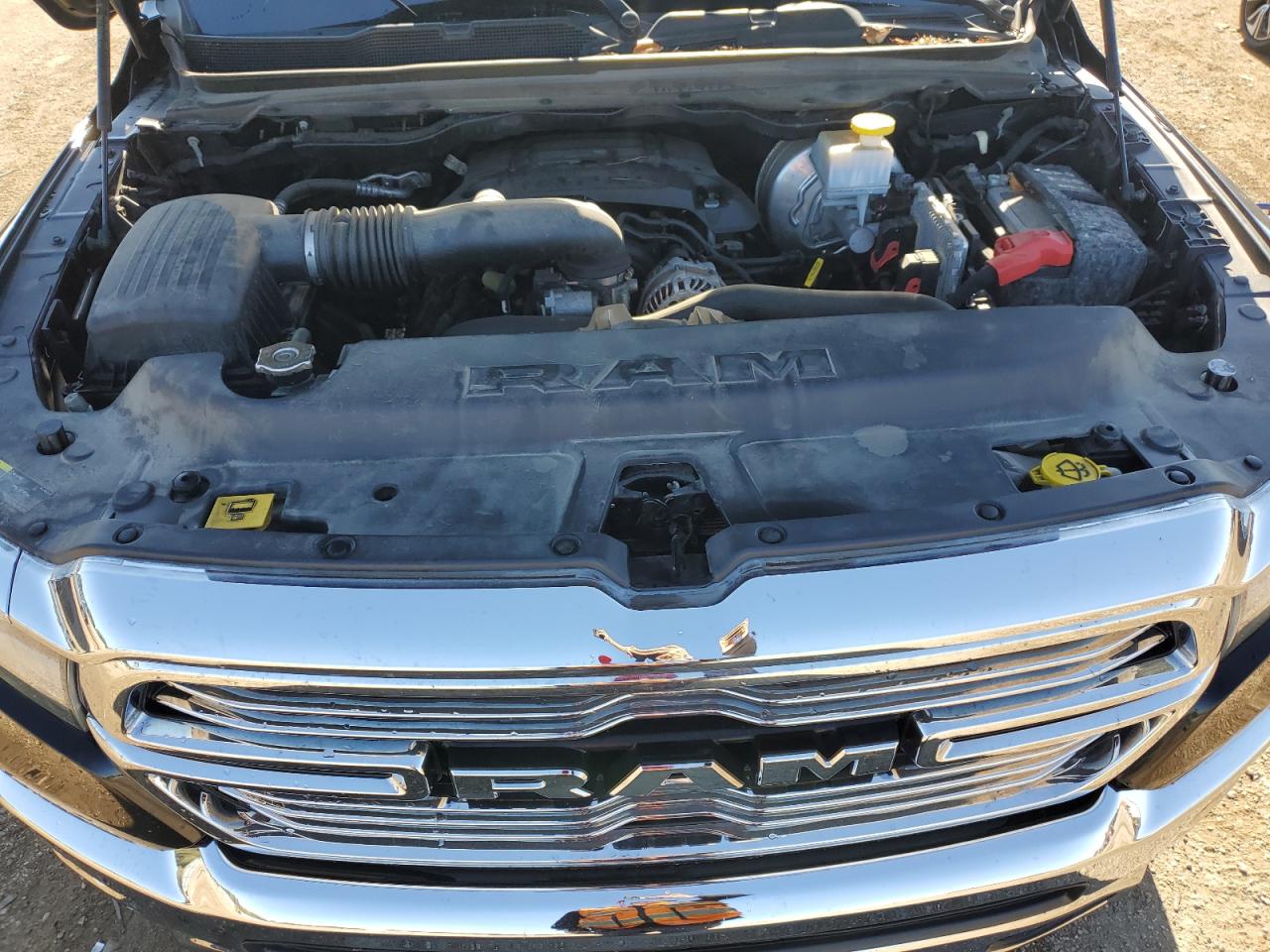 2020 Ram 1500 Laramie VIN: 1C6SRFJTXLN255067 Lot: 85687505