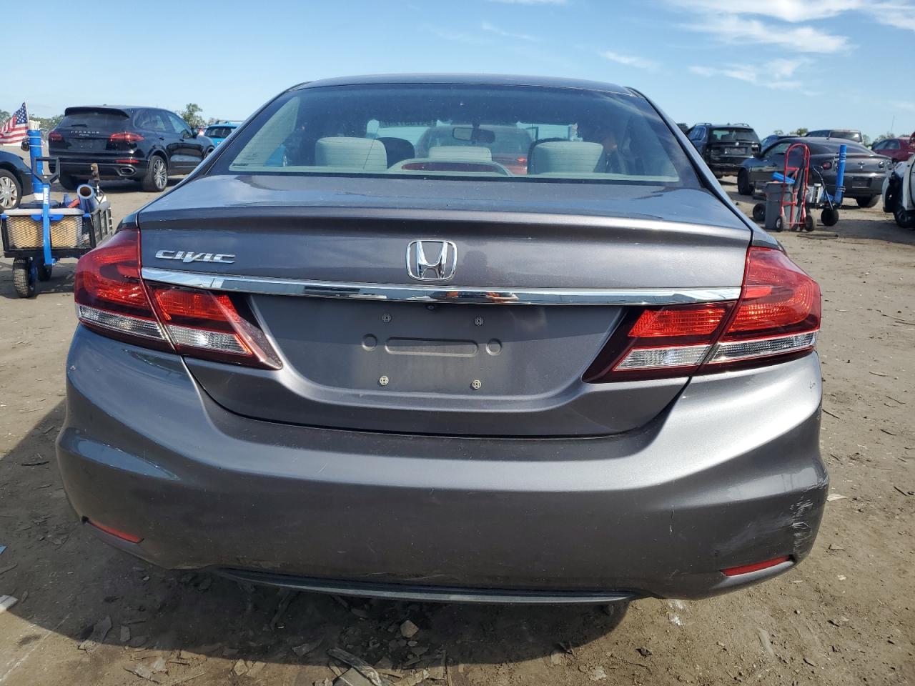 2014 Honda Civic Lx VIN: 19XFB2F53EE033253 Lot: 84753725