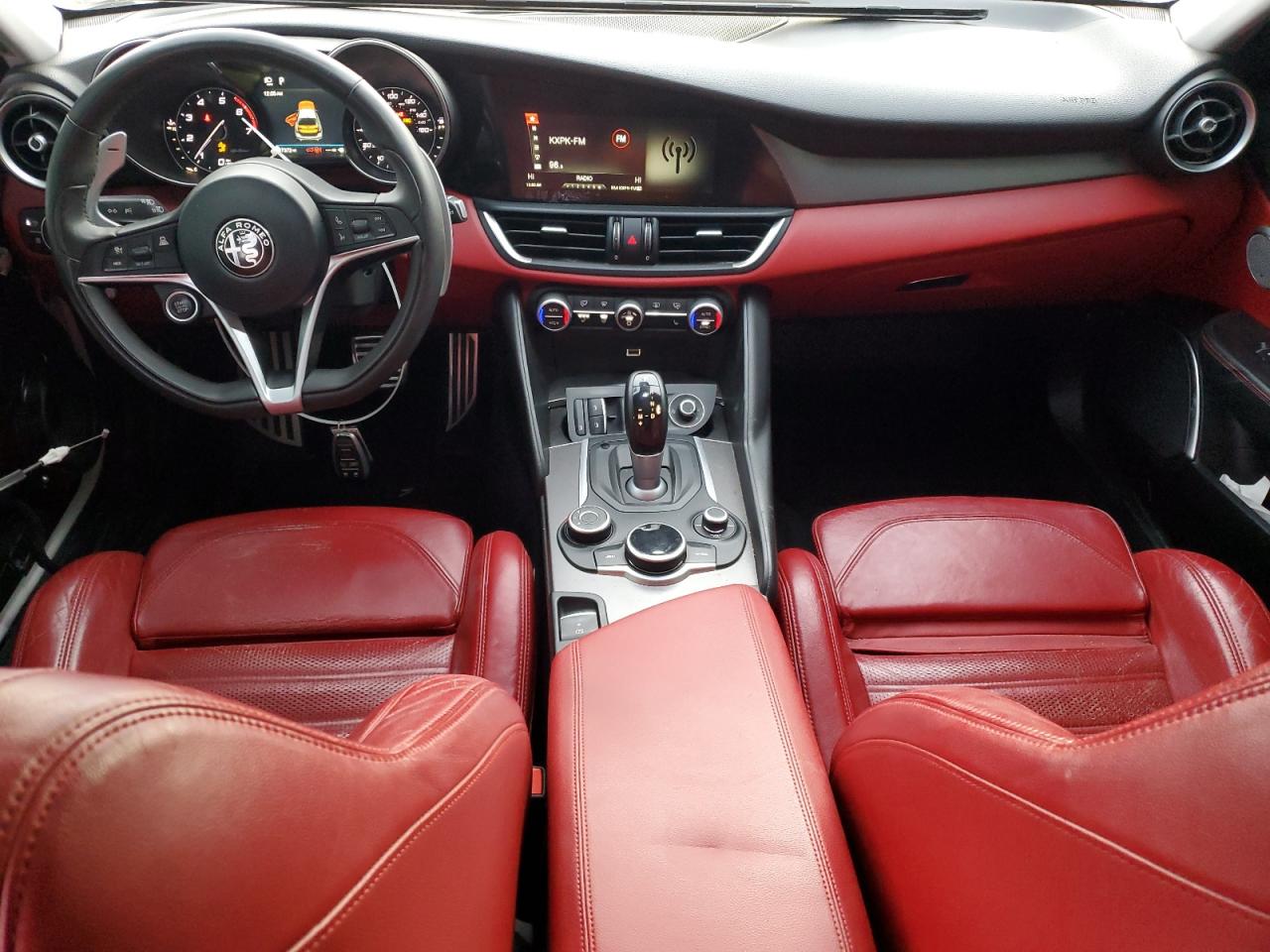 2017 Alfa Romeo Giulia Ti Q4 VIN: ZARFAEEN4H7555194 Lot: 90872085