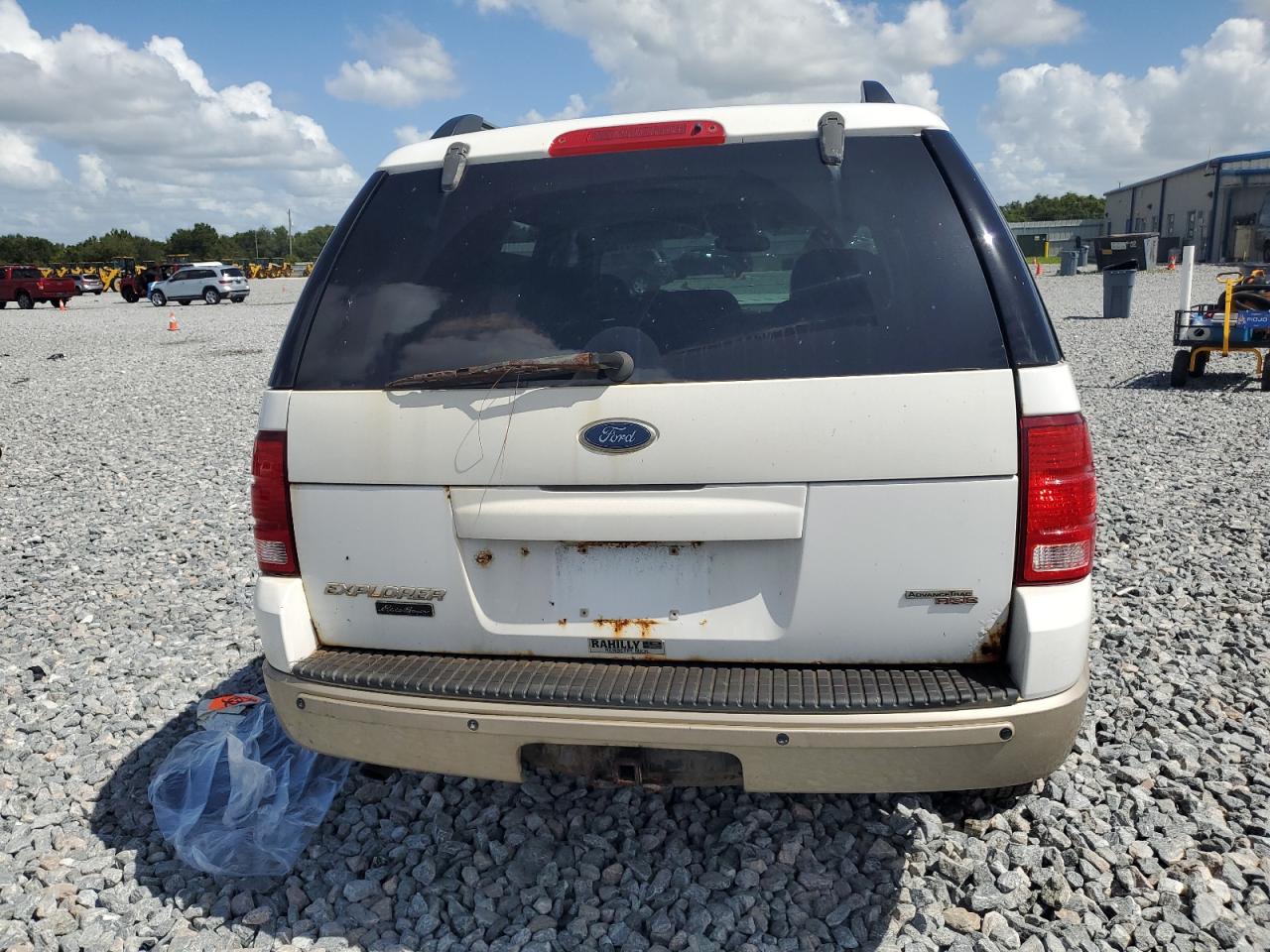 2005 Ford Explorer Eddie Bauer VIN: 1FMZU74K15ZA33720 Lot: 85820195