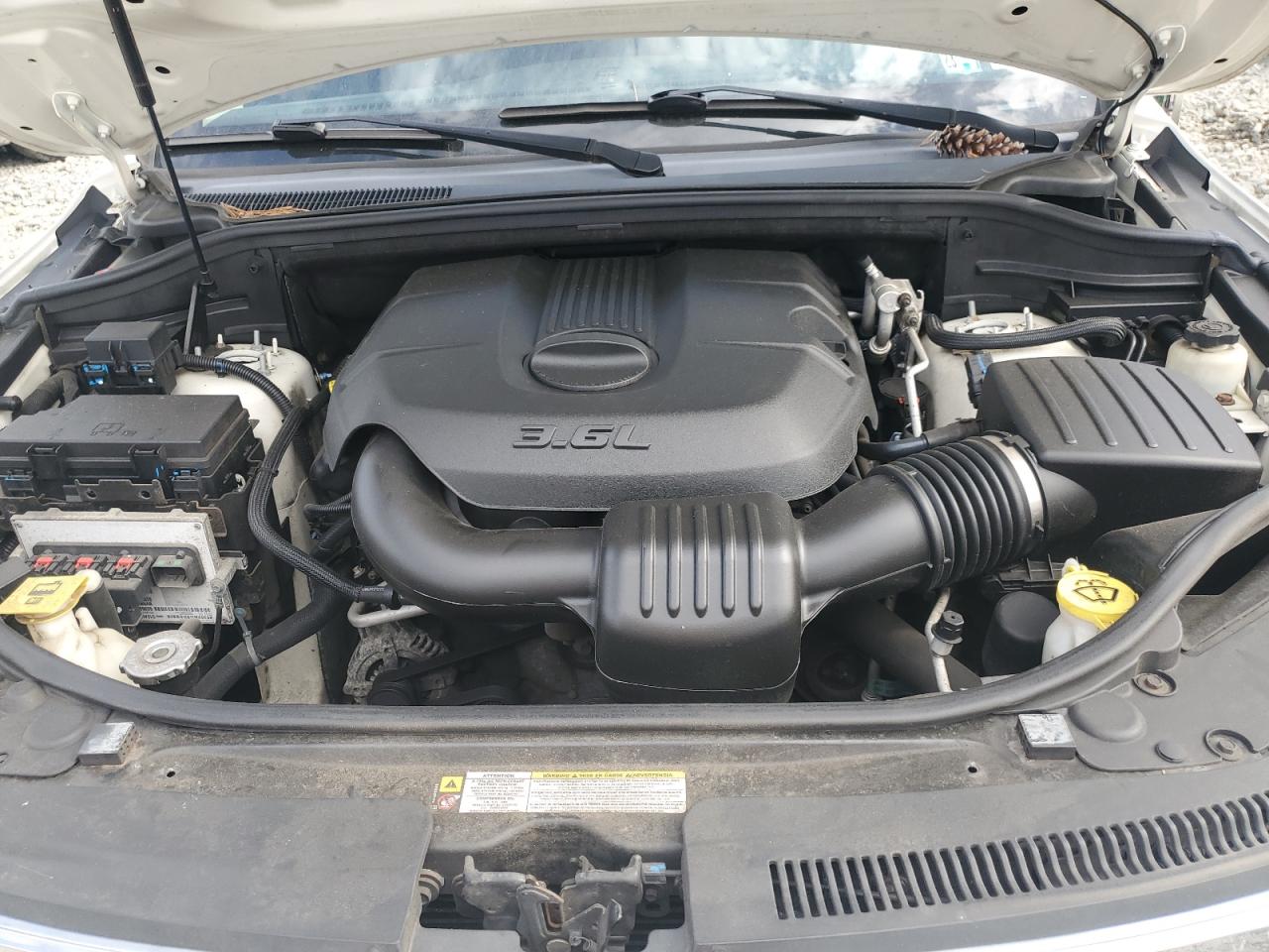 2011 Jeep Grand Cherokee Laredo VIN: 1J4RR4GG5BC562088 Lot: 85536215