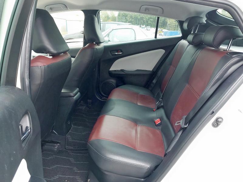 2019 TOYOTA PRIUS HYBRID 