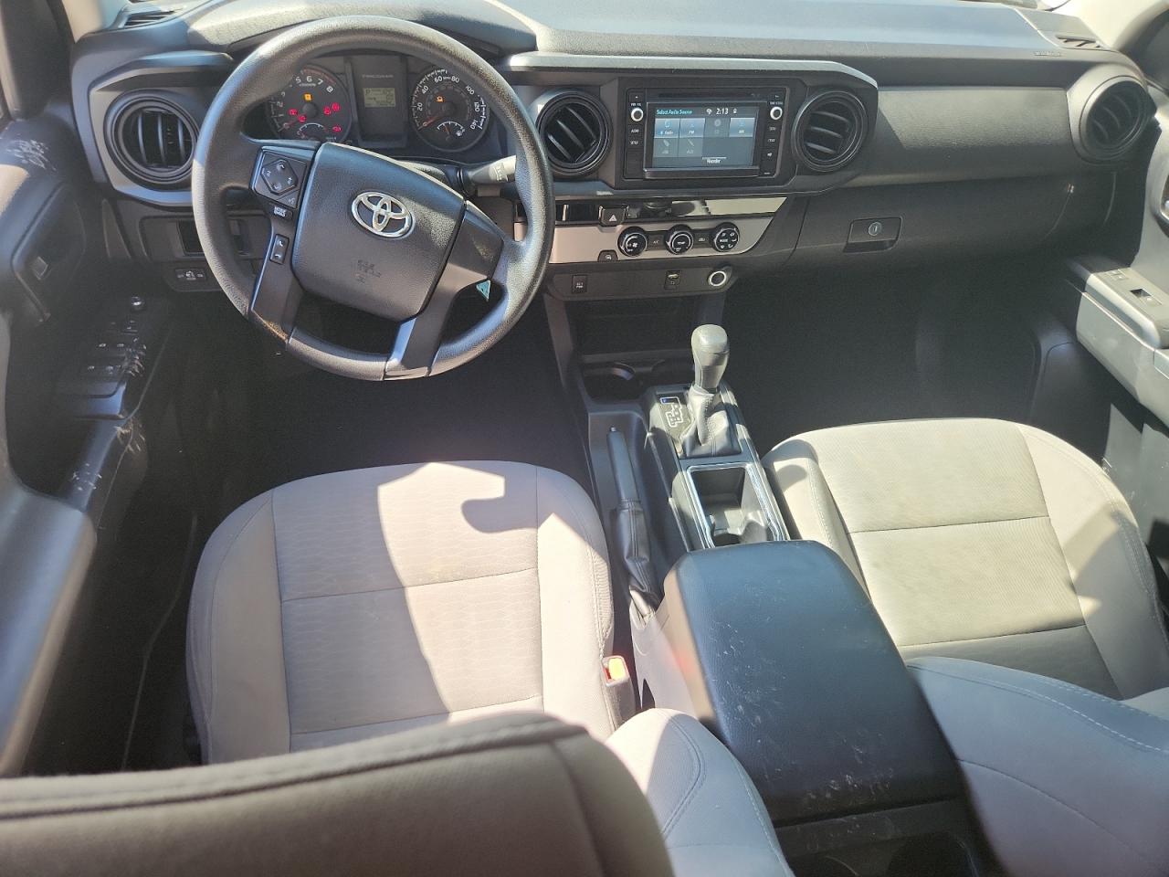 2017 Toyota Tacoma Double Cab VIN: 5TFAX5GN8HX086692 Lot: 82482265