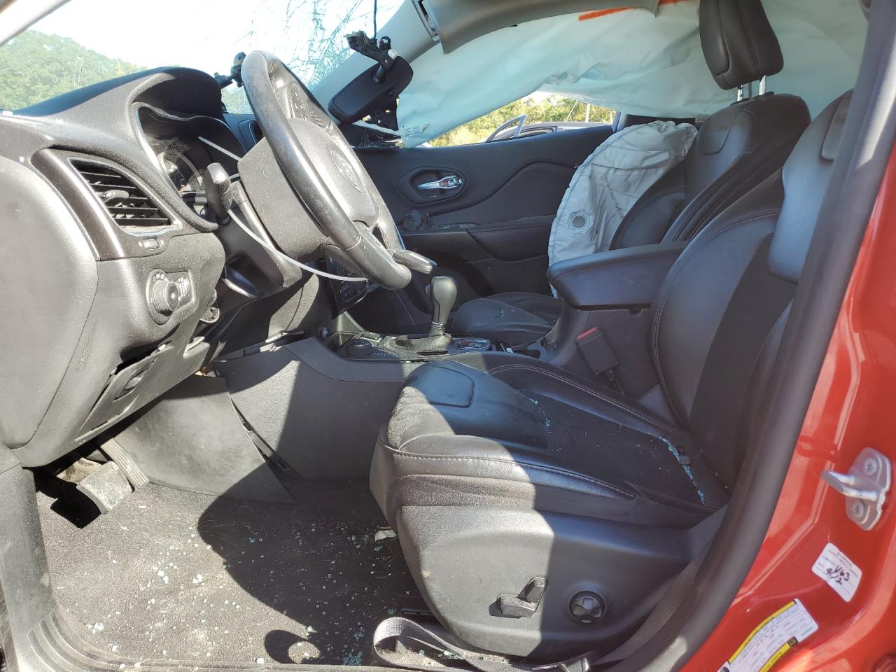 2019 Jeep Cherokee Trailhawk VIN: 1C4PJMBX2KD298687 Lot: 86697315