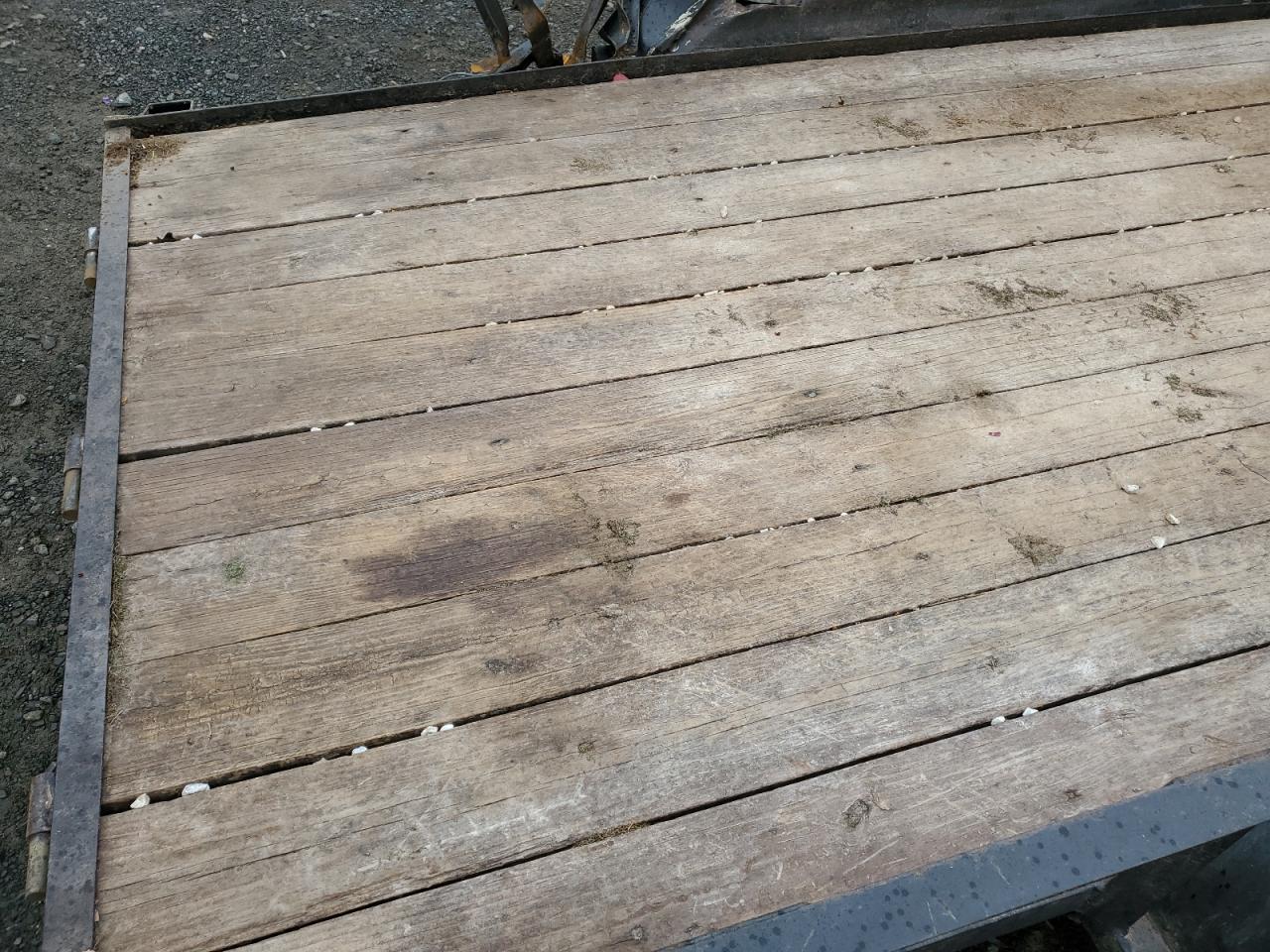 2017 Kaufman Utility Trailer VIN: 5VGFB1624HL004213 Lot: 90979075