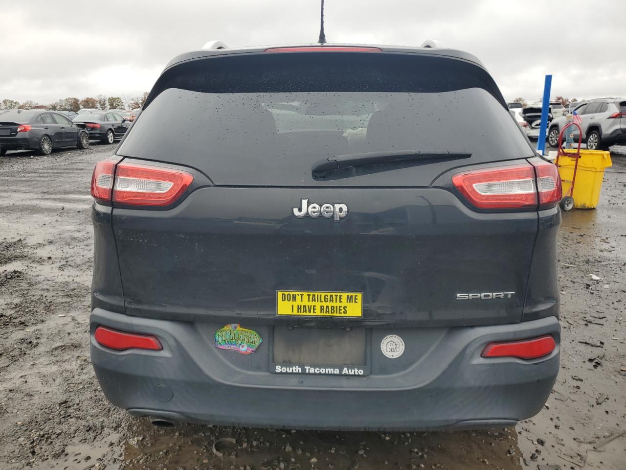 2015 Jeep Cherokee Sport VIN: 1C4PJLAB9FW684095 Lot: 90788245