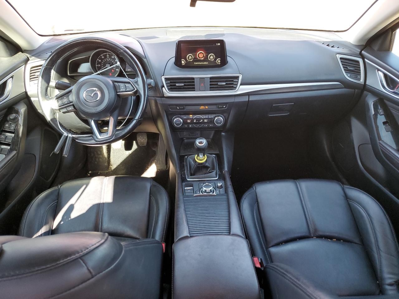 2018 Mazda 3 Touring VIN: 3MZBN1L35JM193814 Lot: 90731385