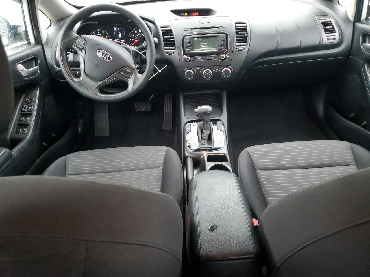 2017 Kia Forte Lx VIN: 3KPFL4A70HE009949 Lot: 85259475