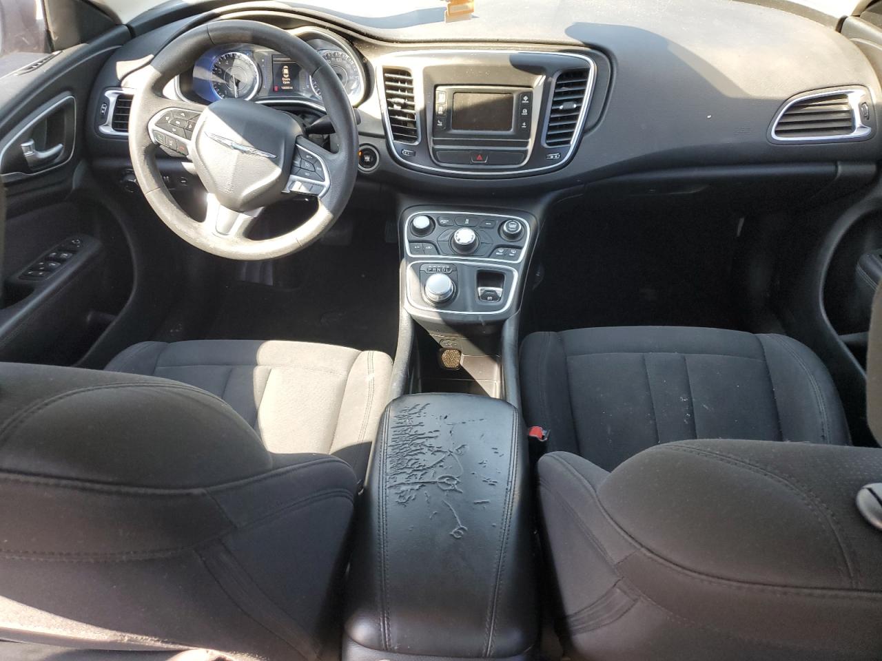 2015 Chrysler 200 Limited VIN: 1C3CCCABXFN751032 Lot: 86064395