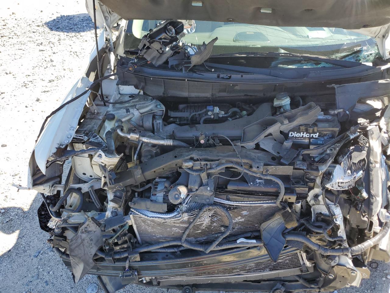 2015 Nissan Rogue S VIN: 5N1AT2MT2FC902972 Lot: 85654005