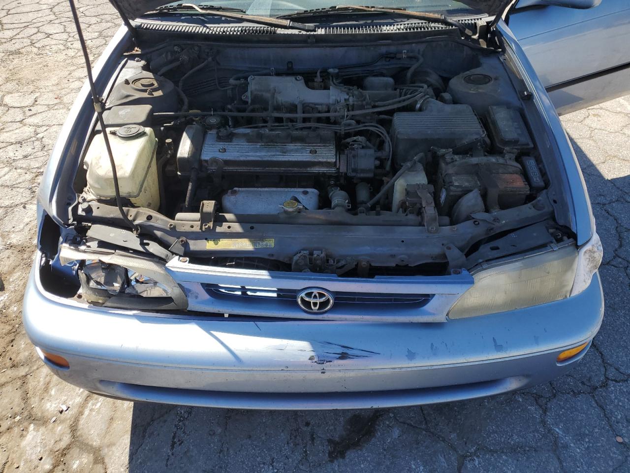 1996 Toyota Corolla Dx VIN: 1NXBB02E5TZ464695 Lot: 86070035