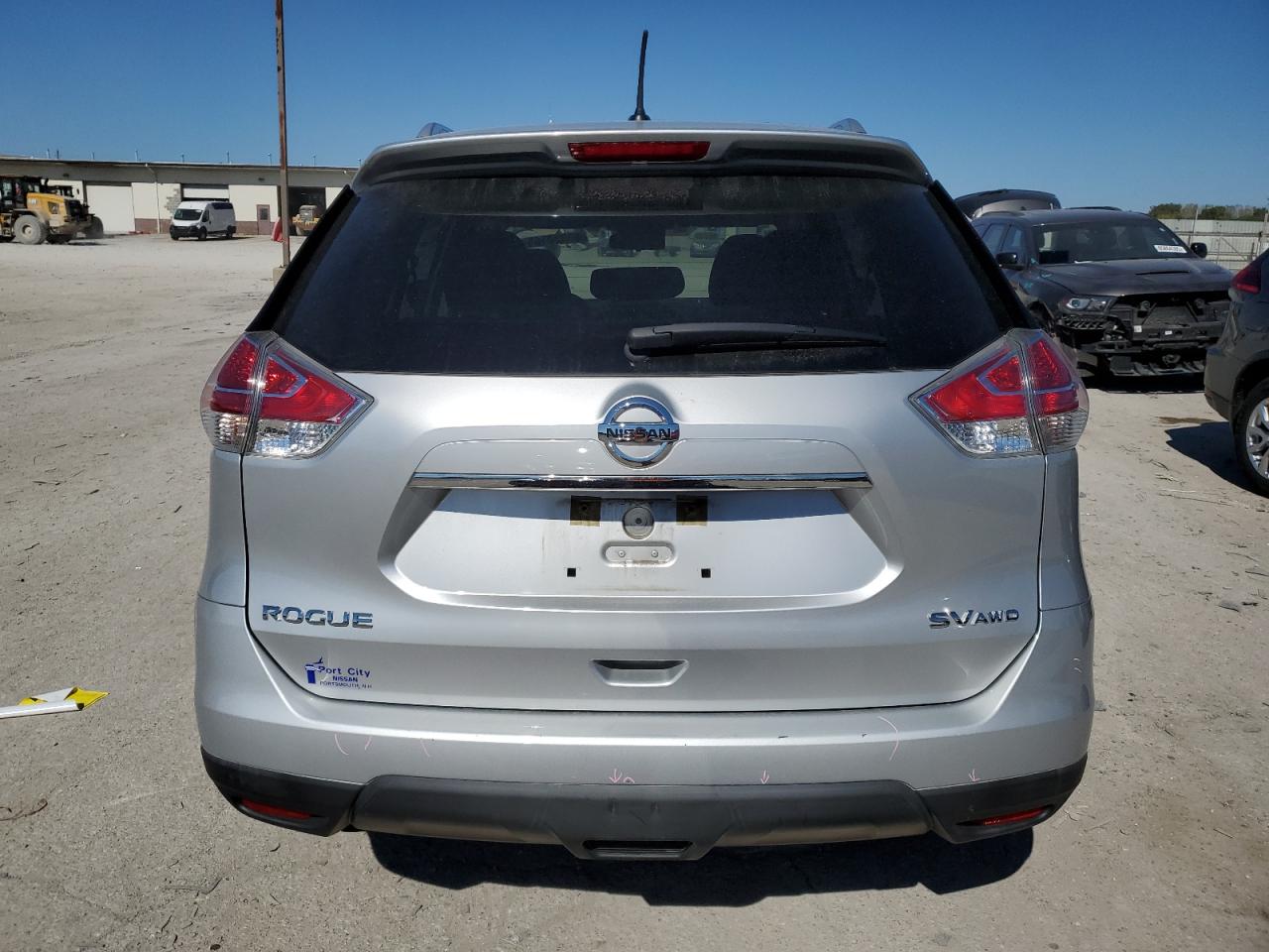 2016 Nissan Rogue S VIN: KNMAT2MV6GP678069 Lot: 85322165
