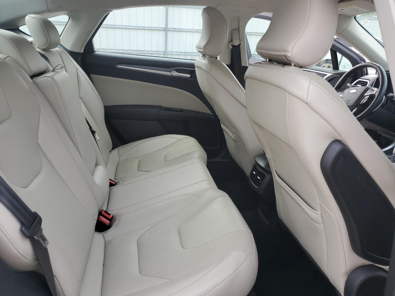 2016 Ford Fusion Titanium VIN: 3FA6P0K96GR390541 Lot: 82389205