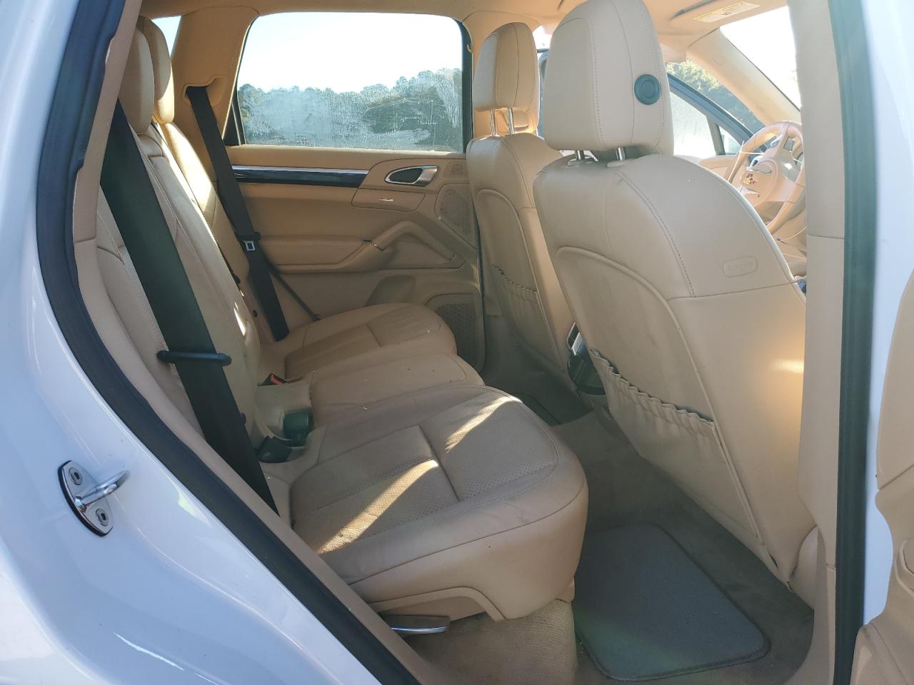 2012 Porsche Cayenne VIN: WP1AA2A20CLA07674 Lot: 82480365