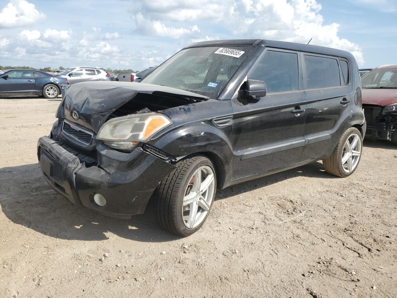 2011 Kia Soul +