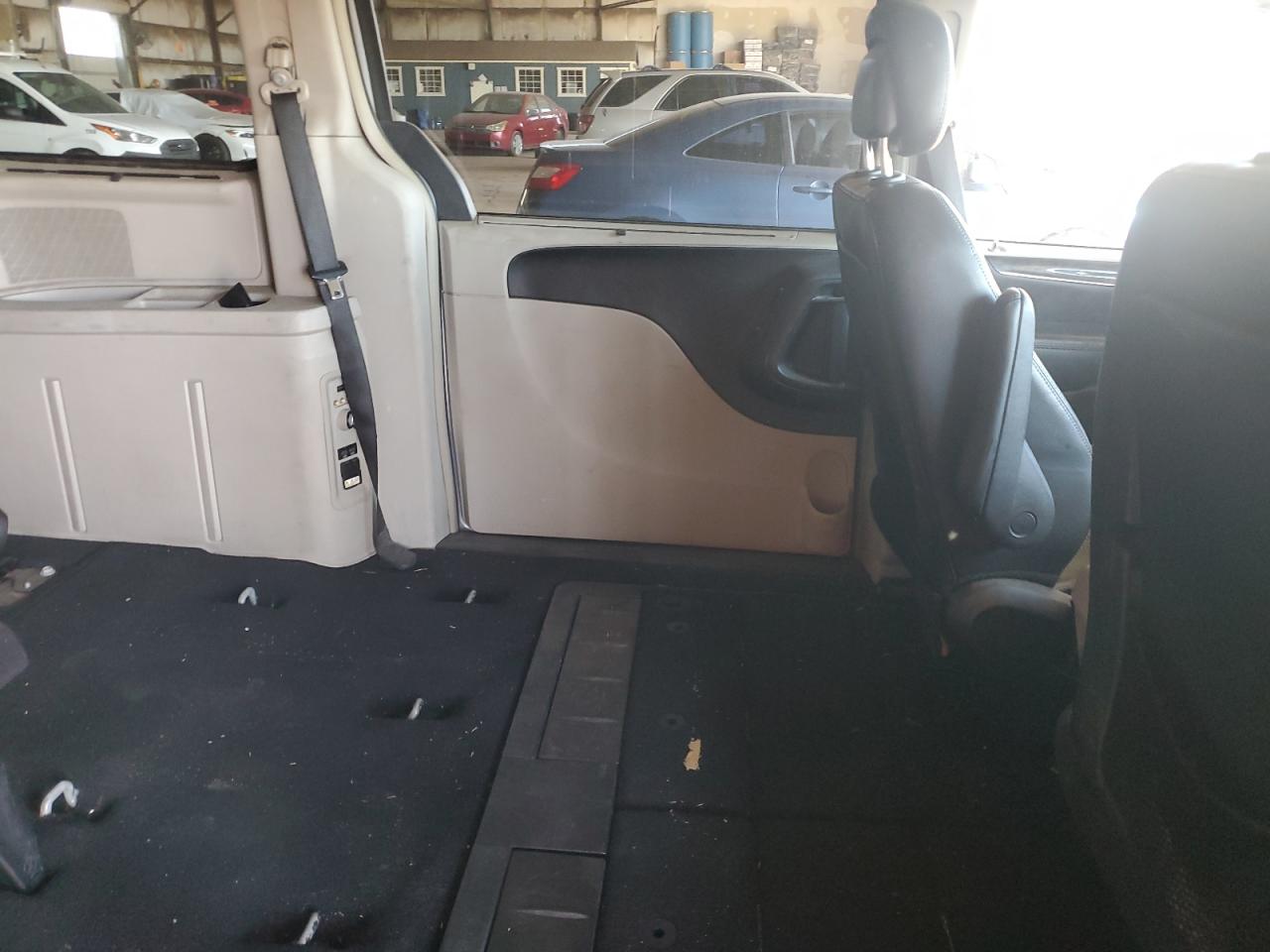 2015 Chrysler Town & Country Touring L VIN: 2C4RC1CGXFR673809 Lot: 85122485