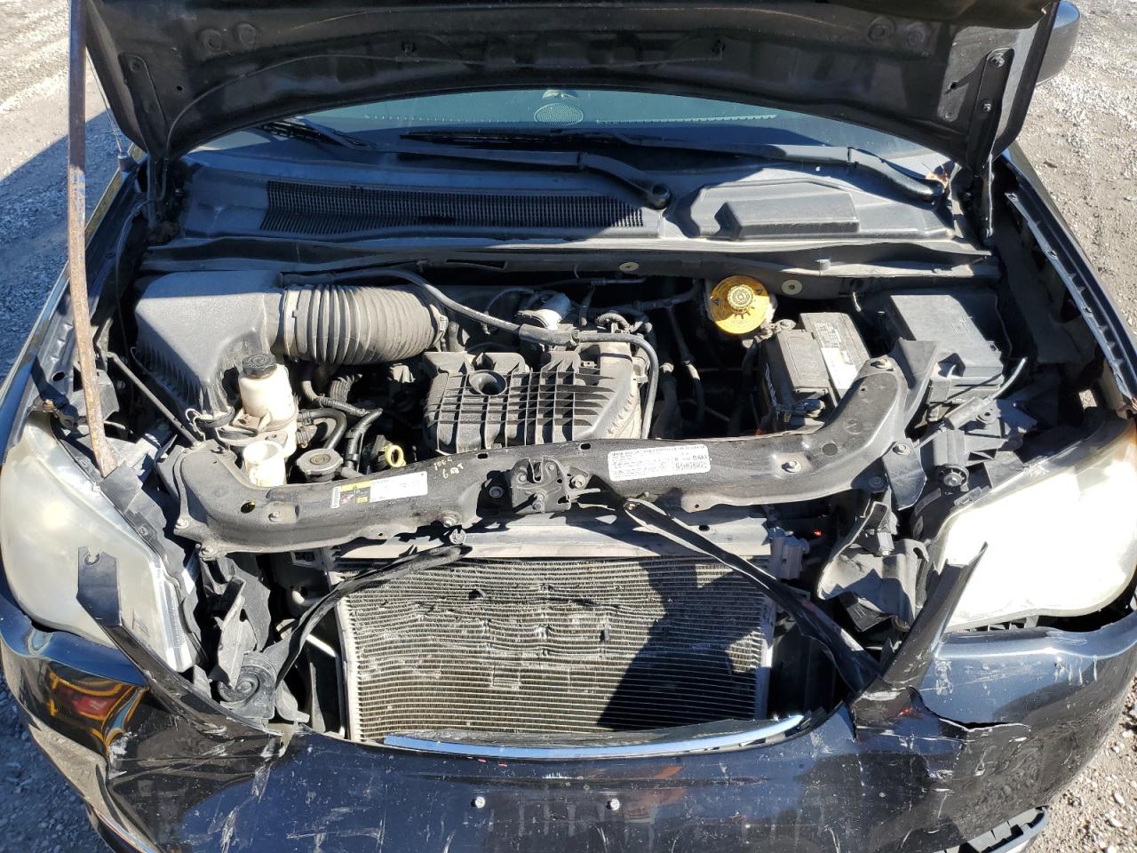 2014 Chrysler Town & Country Touring VIN: 2C4RC1BG8ER157142 Lot: 82591175