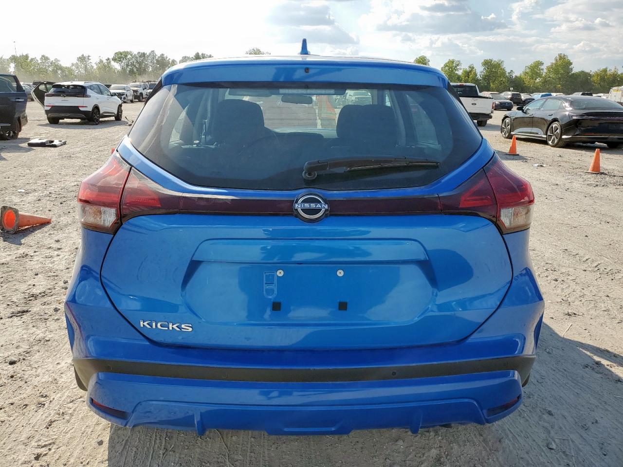 2025 Nissan Kicks Play S VIN: 3N1CP5BV4SL478560 Lot: 85493845