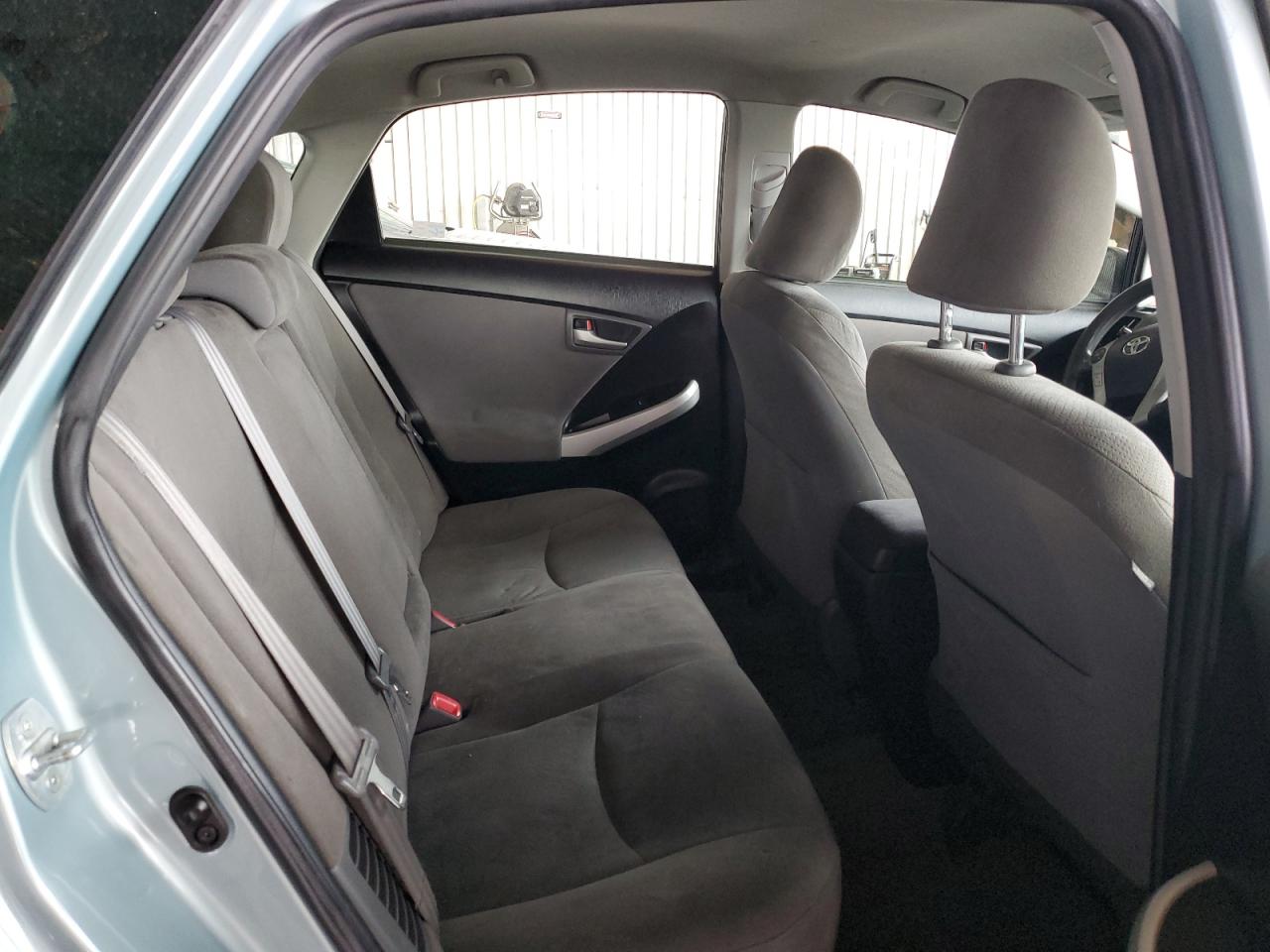 2015 Toyota Prius VIN: JTDKN3DU9F1911813 Lot: 81994625