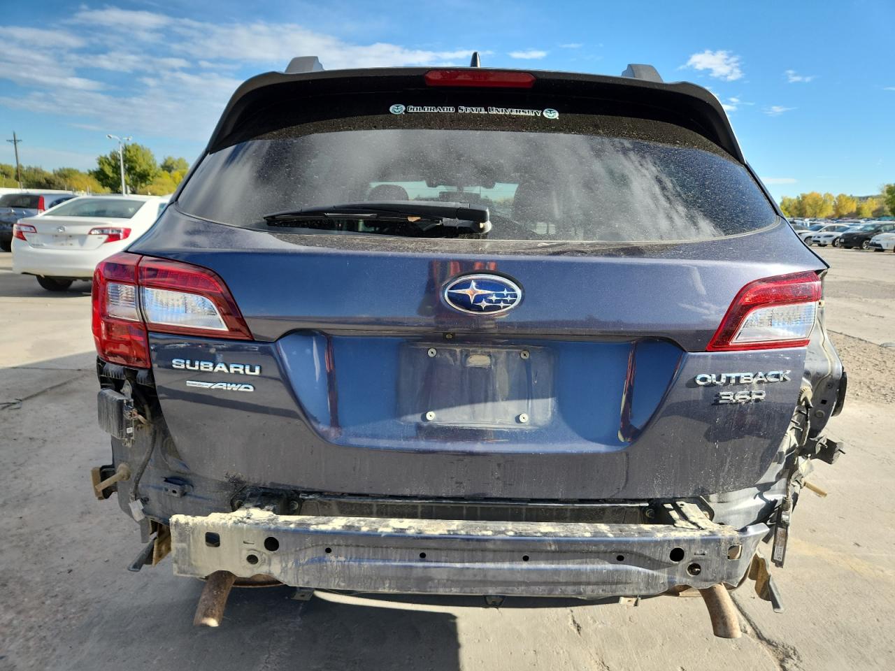 2017 Subaru Outback 3.6R Limited VIN: 4S4BSENCXH3320841 Lot: 82501605