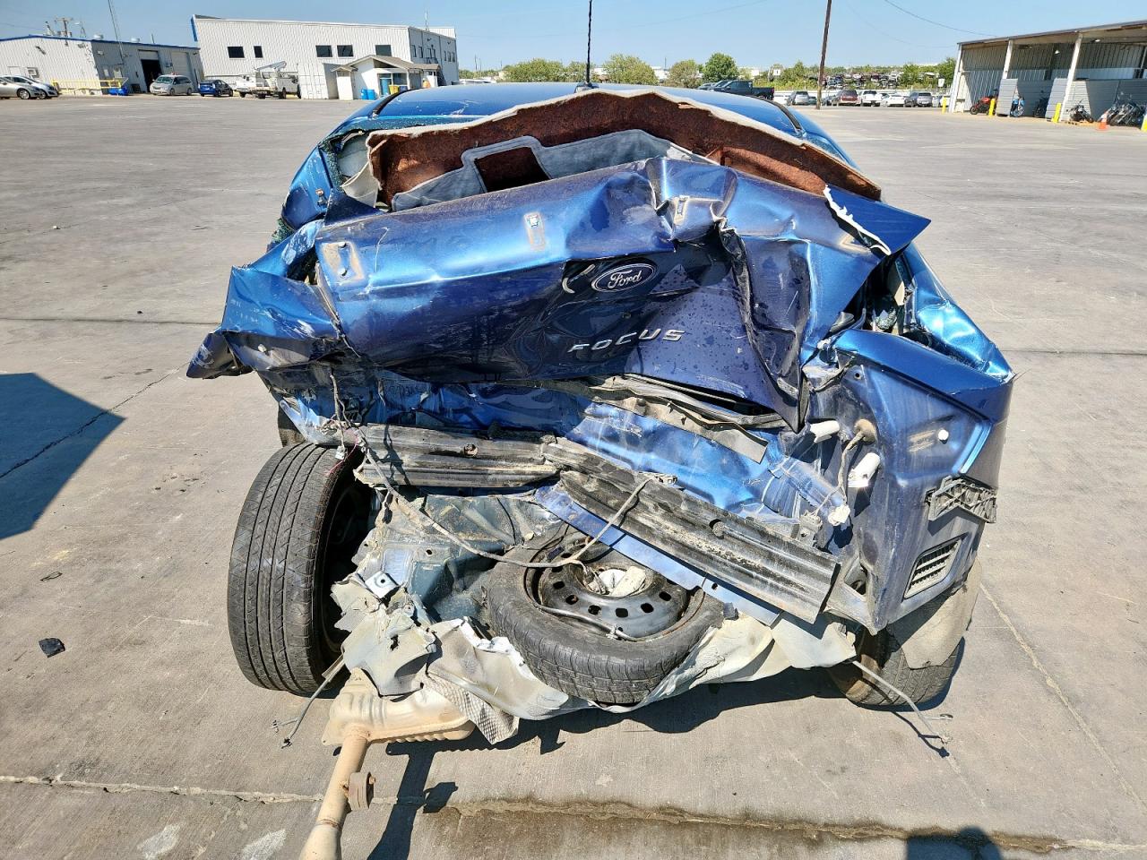 2008 Ford Focus VIN: 1FAHP33NX8W217514 Lot: 81925305