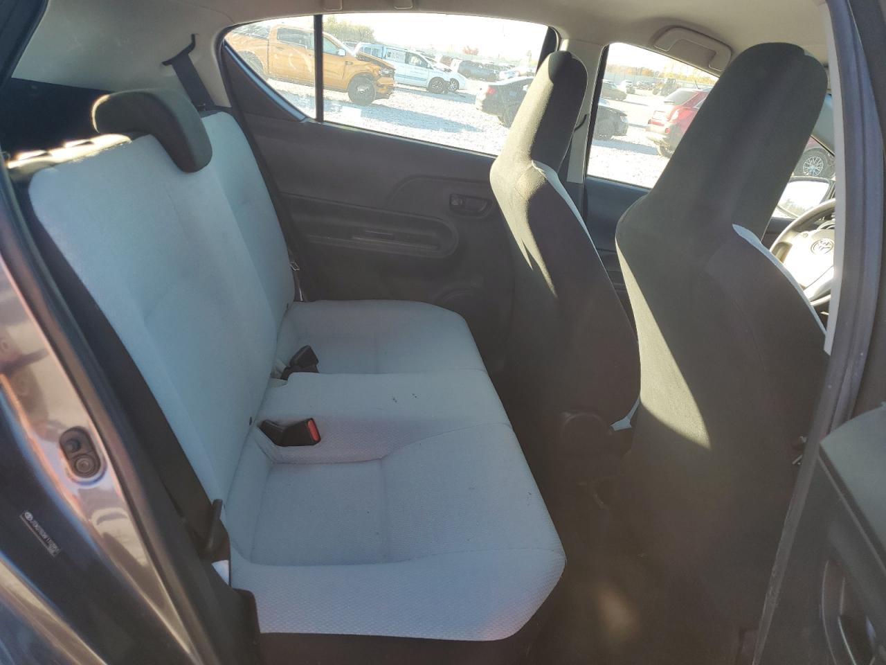 2015 Toyota Prius C VIN: JTDKDTB36F1103951 Lot: 85397445