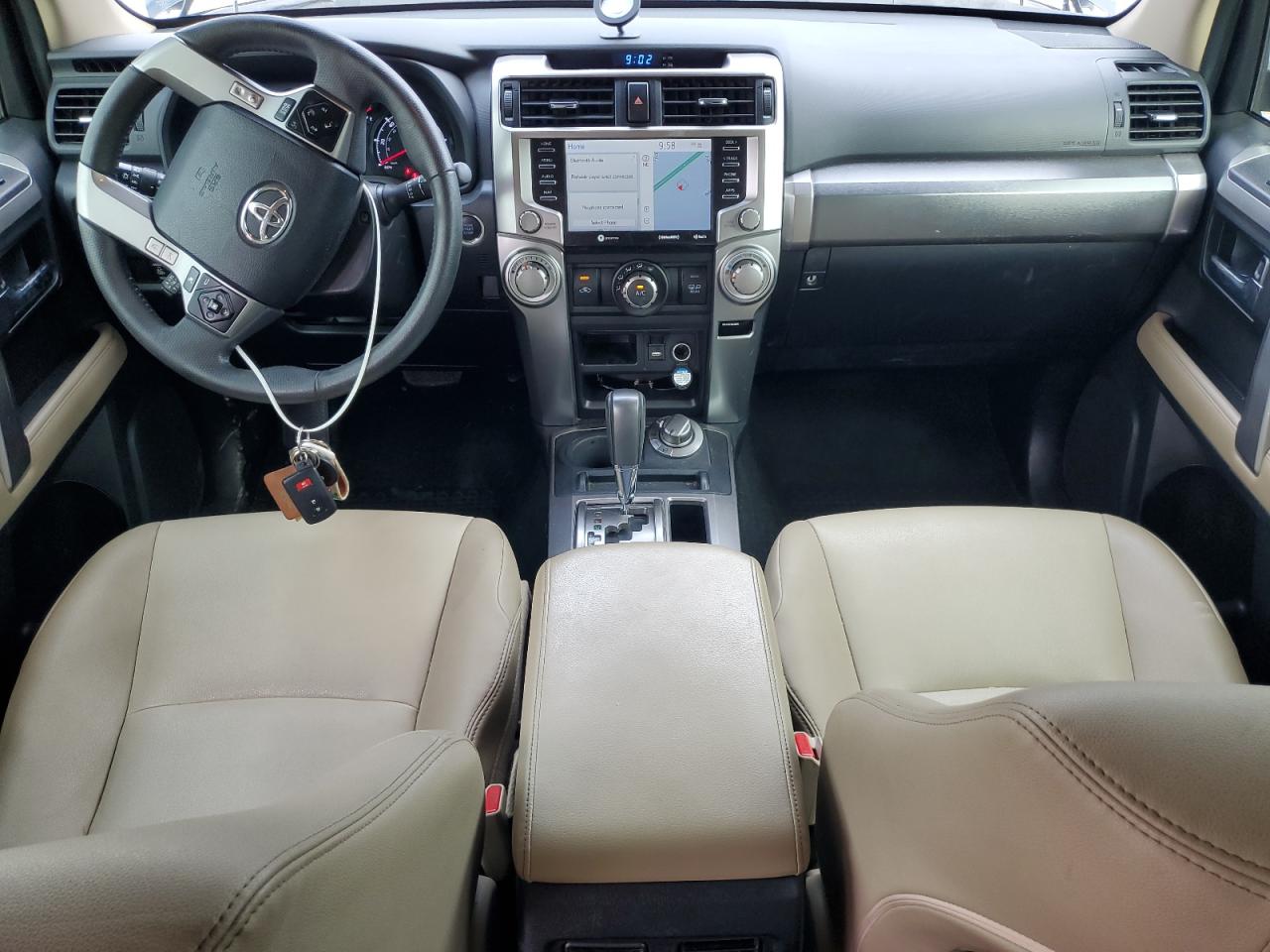 2020 Toyota 4Runner Sr5/Sr5 Premium VIN: JTEBU5JR1L5764403 Lot: 82339515