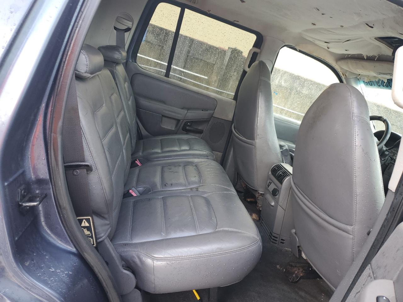 2002 Ford Explorer Xlt VIN: 1FMZU63E52ZA58203 Lot: 82358915