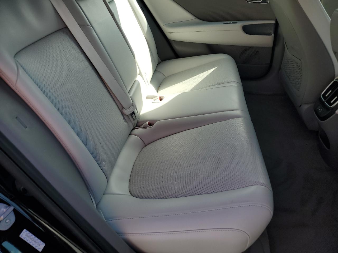 2023 Hyundai Ioniq 6 Sel VIN: KMHM34AC5PA037196 Lot: 80185105