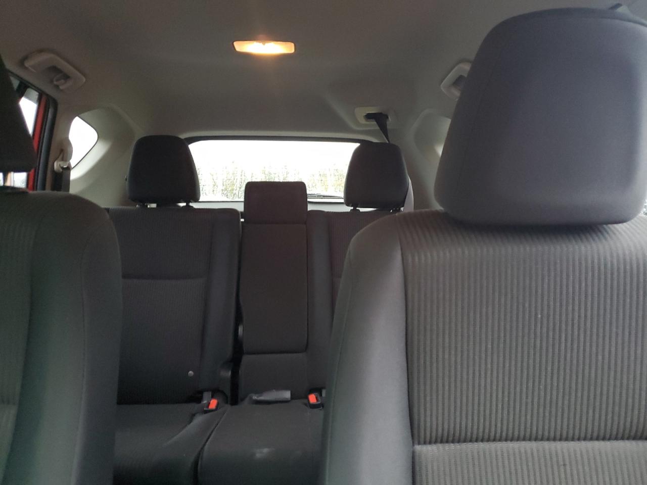 2017 Toyota Rav4 Le VIN: JTMBFREV2HJ152898 Lot: 85873255