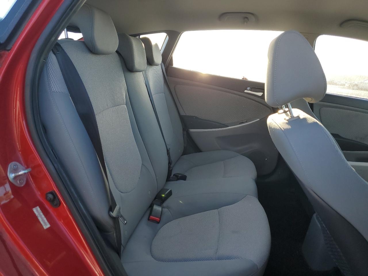 2013 Hyundai Accent Gls VIN: KMHCT5AE4DU095894 Lot: 82683435