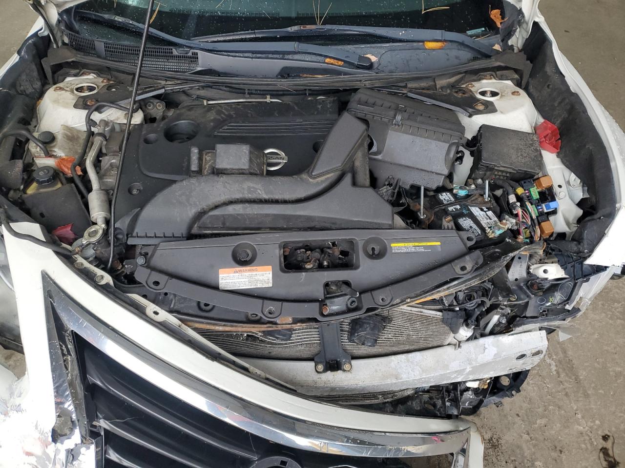 2015 Nissan Altima 2.5 VIN: 1N4AL3AP2FC104821 Lot: 82440075