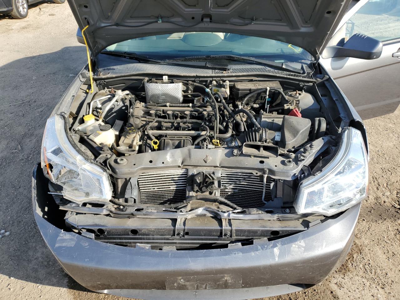 2010 Ford Focus Ses VIN: 1FAHP3GN8AW118223 Lot: 84980635