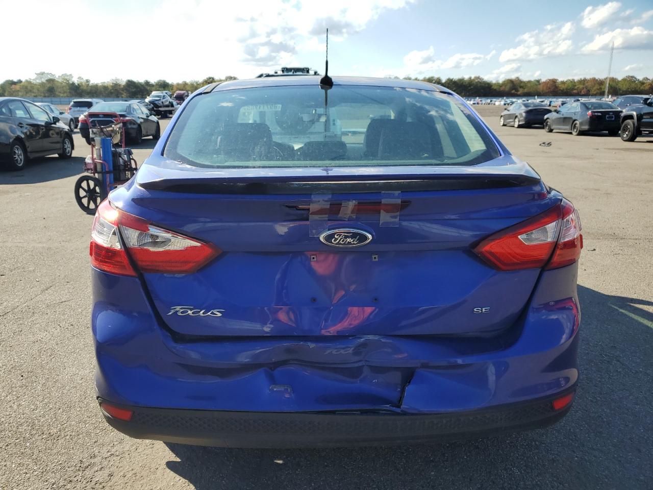 2014 Ford Focus Se VIN: 1FADP3F27EL344329 Lot: 89711765