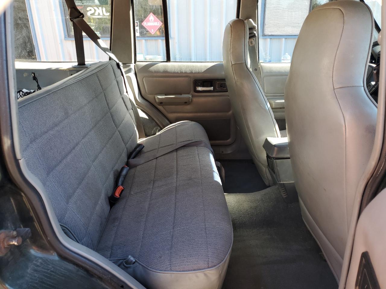 1996 Jeep Cherokee Sport VIN: 1J4FJ68S8TL323631 Lot: 82271725