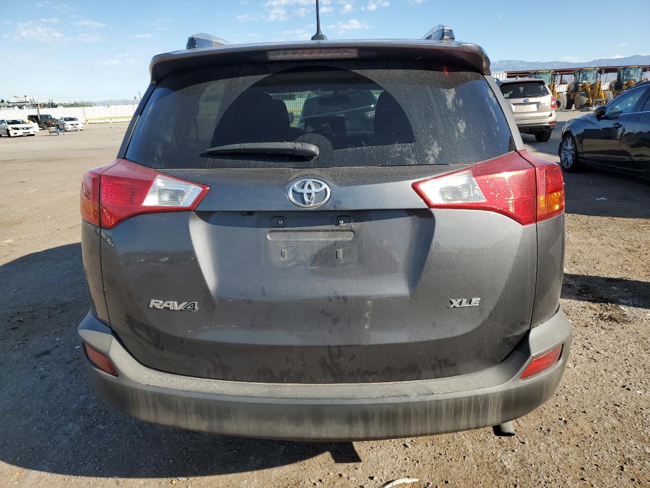 2015 Toyota Rav4 Xle VIN: 2T3WFREV5FW215119 Lot: 84972145