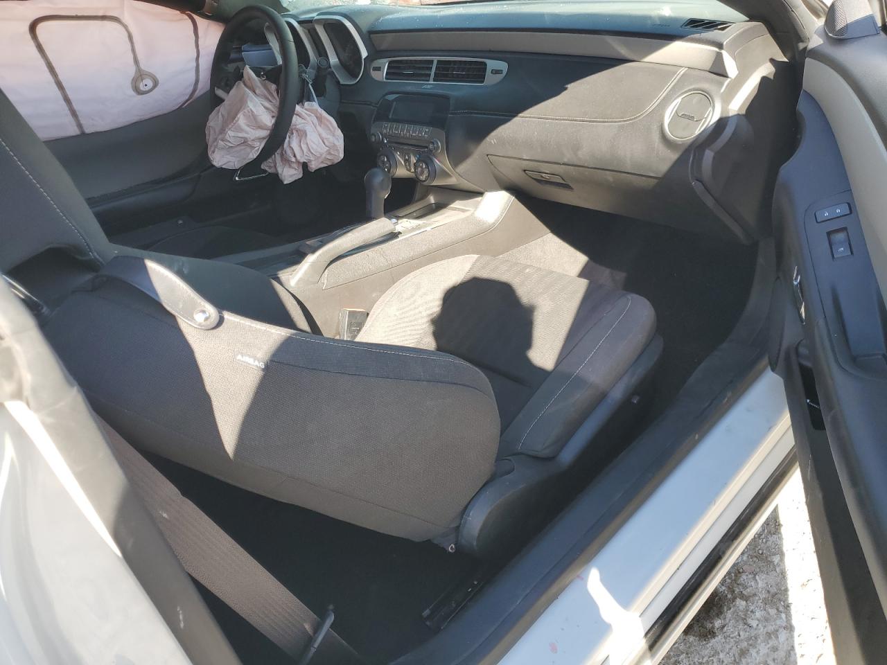 2015 Chevrolet Camaro Ls VIN: 2G1FB1E30F9241562 Lot: 85750095