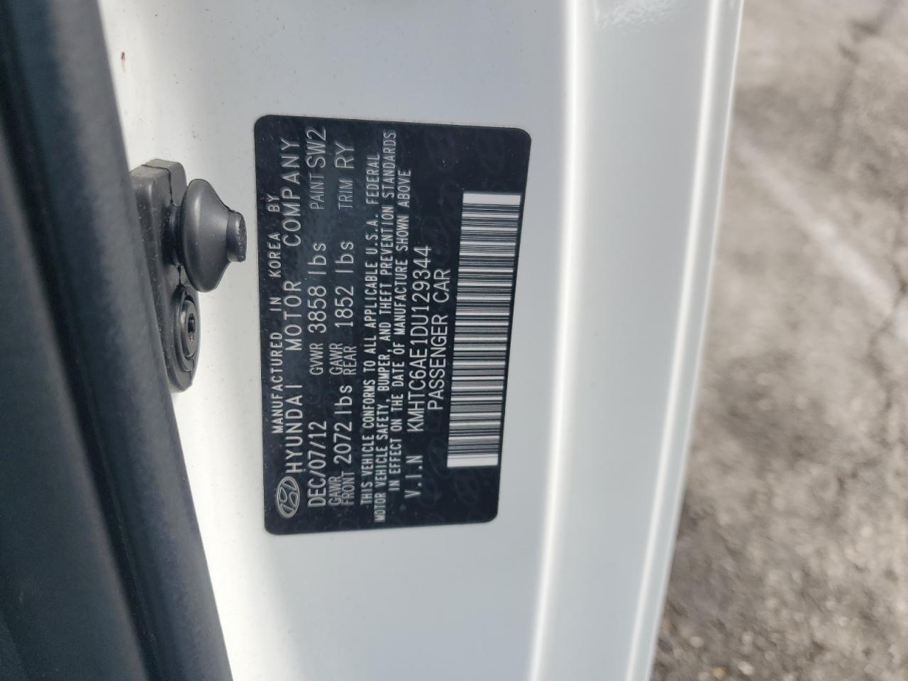 2013 Hyundai Veloster Turbo VIN: KMHTC6AE1DU129344 Lot: 84931115