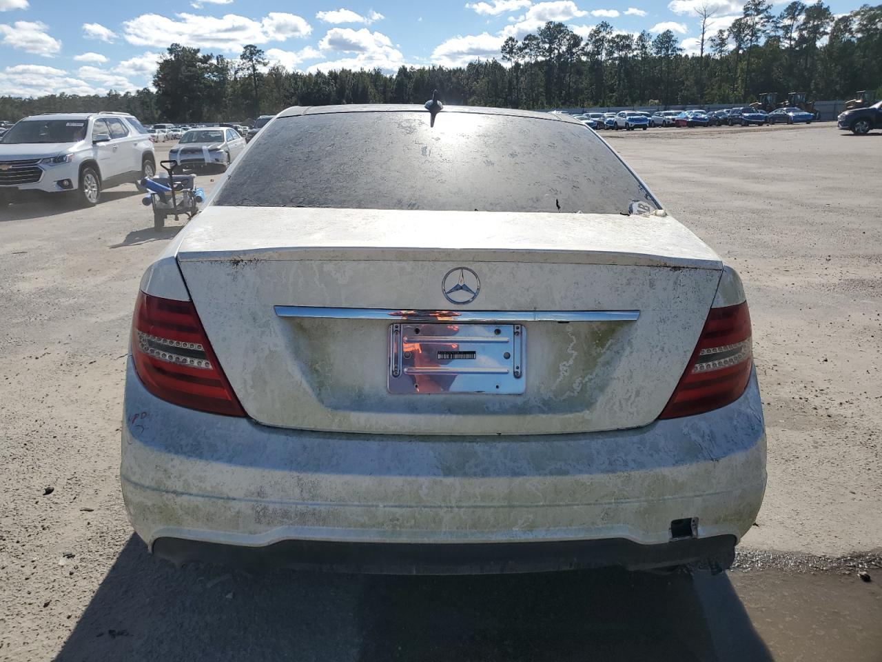 2014 Mercedes-Benz C 250 VIN: WDDGF4HB2ER318110 Lot: 86445245