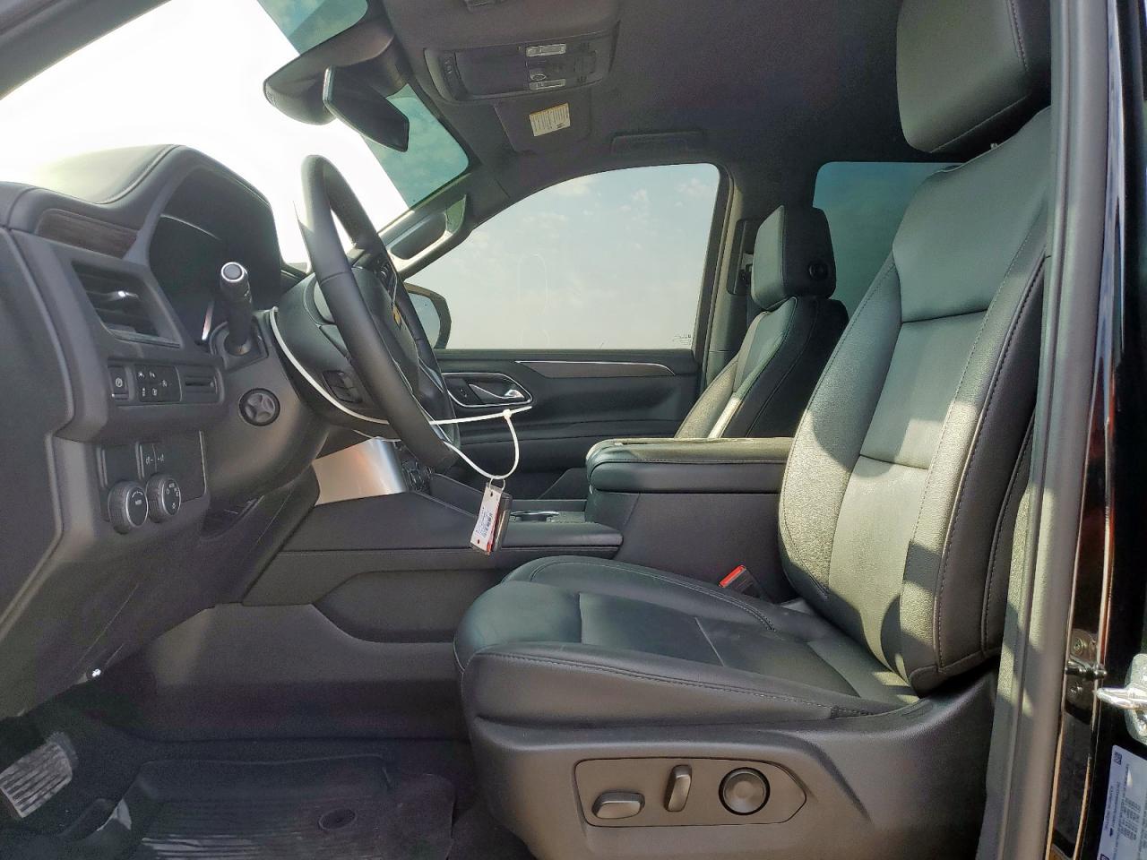 2024 Chevrolet Tahoe C1500 Lt VIN: 1GNSCNKD5RR415702 Lot: 82008505