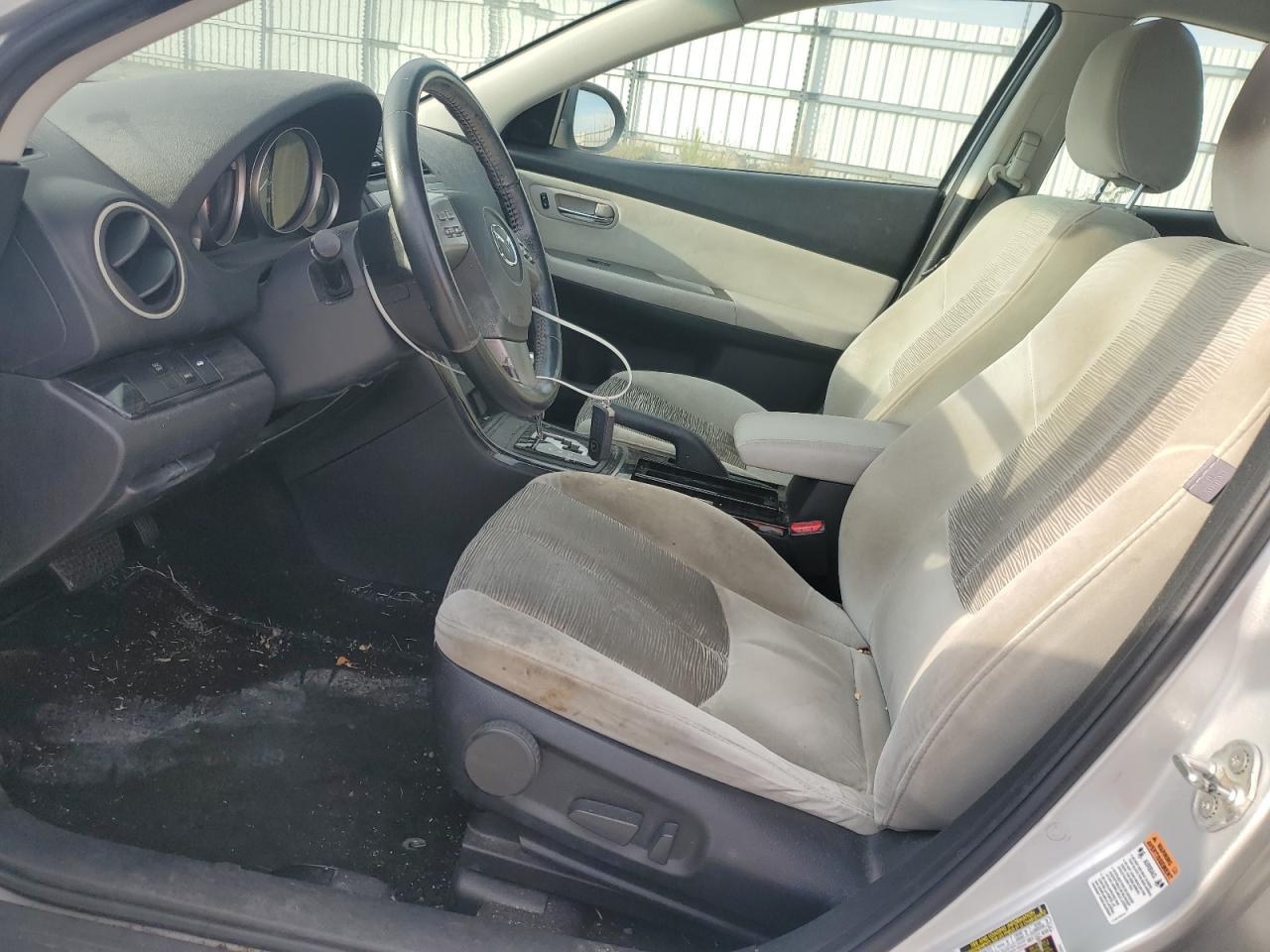 2010 Mazda 6 I VIN: 1YVHZ8CH2A5M17742 Lot: 86252915