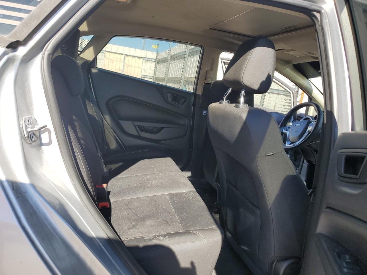 2017 Ford Fiesta Se VIN: 3FADP4BJXHM125256 Lot: 87441495