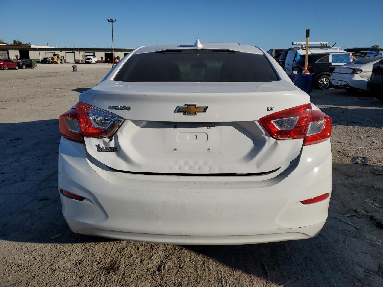 2017 Chevrolet Cruze Lt VIN: 1G1BE5SM4H7156965 Lot: 82325625