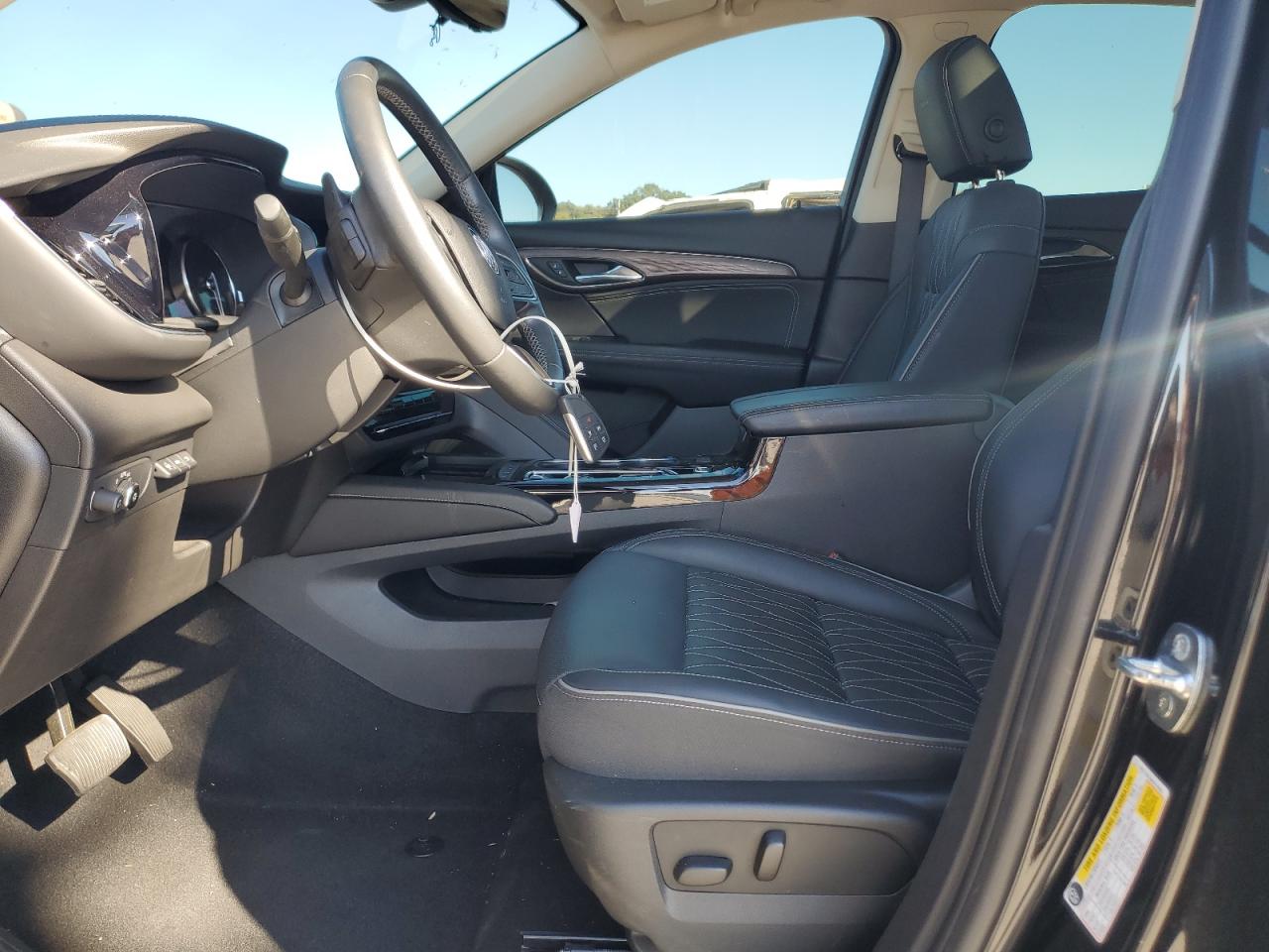 2022 Buick Envision Avenir VIN: LRBFZSR44ND070665 Lot: 82507585