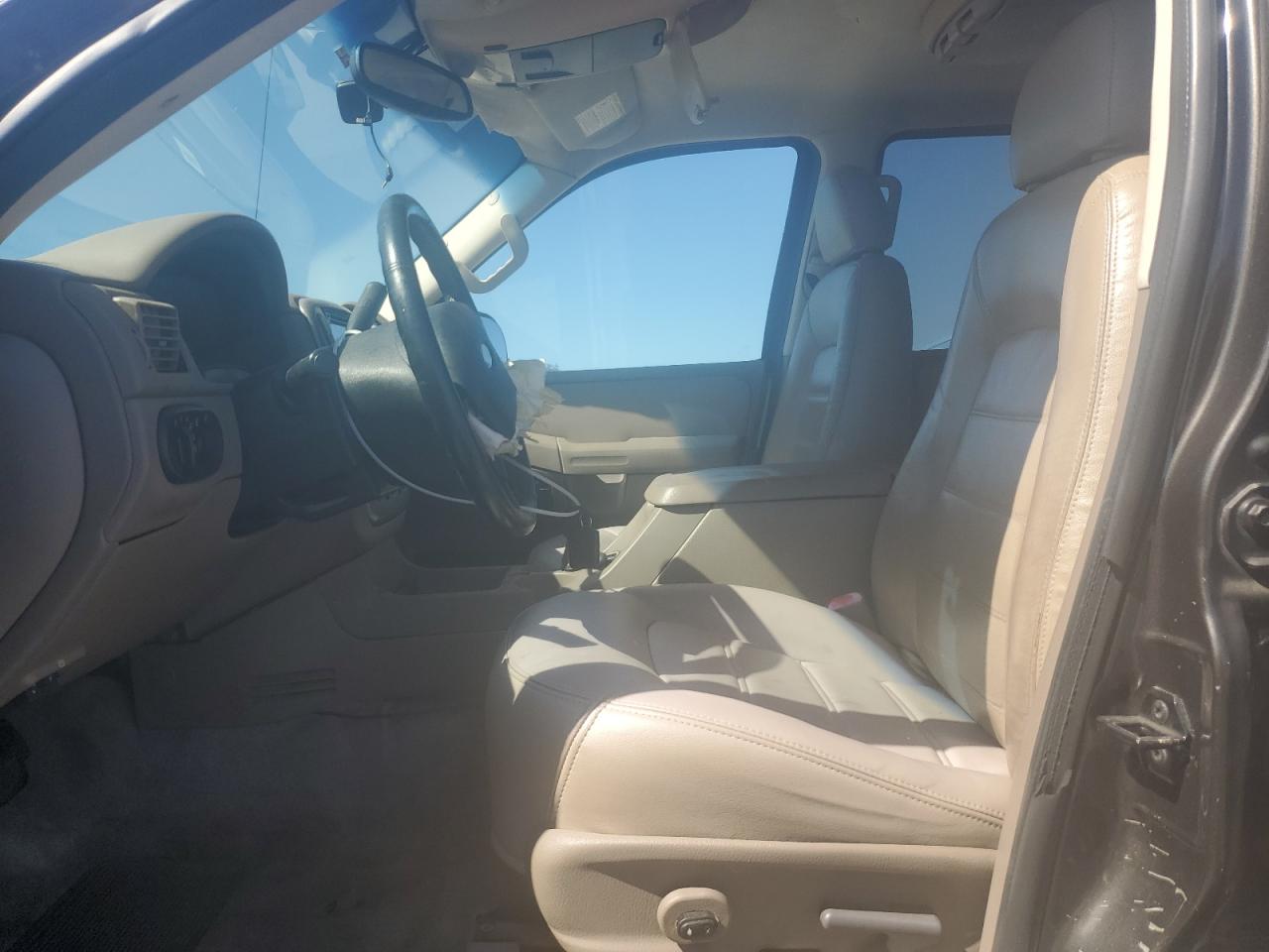 2005 Ford Explorer VIN: 1FMZU63K85UA06538 Lot: 82374875