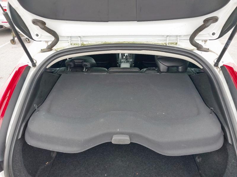 2014 VOLVO V40 D3 SE LUX NAV 5DR GEARTRONIC