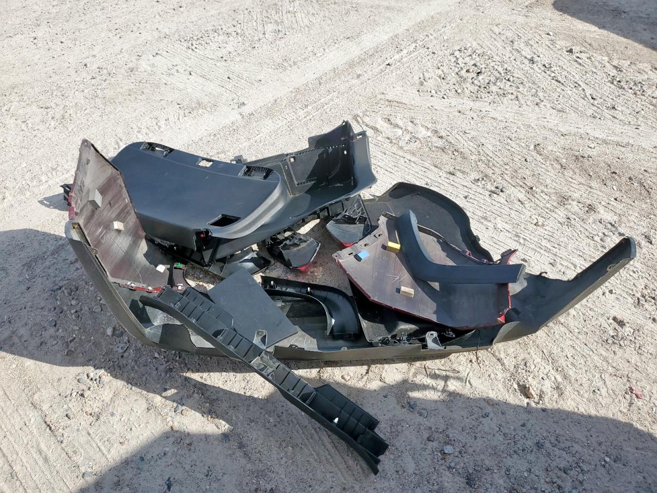 2019 Toyota Rav4 Le VIN: JTMH1RFVXKJ003928 Lot: 85883205