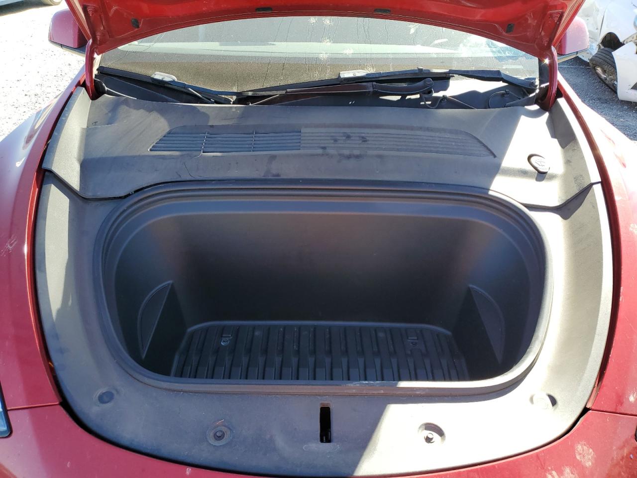 2021 Tesla Model Y VIN: 5YJYGDEE4MF217763 Lot: 85947055