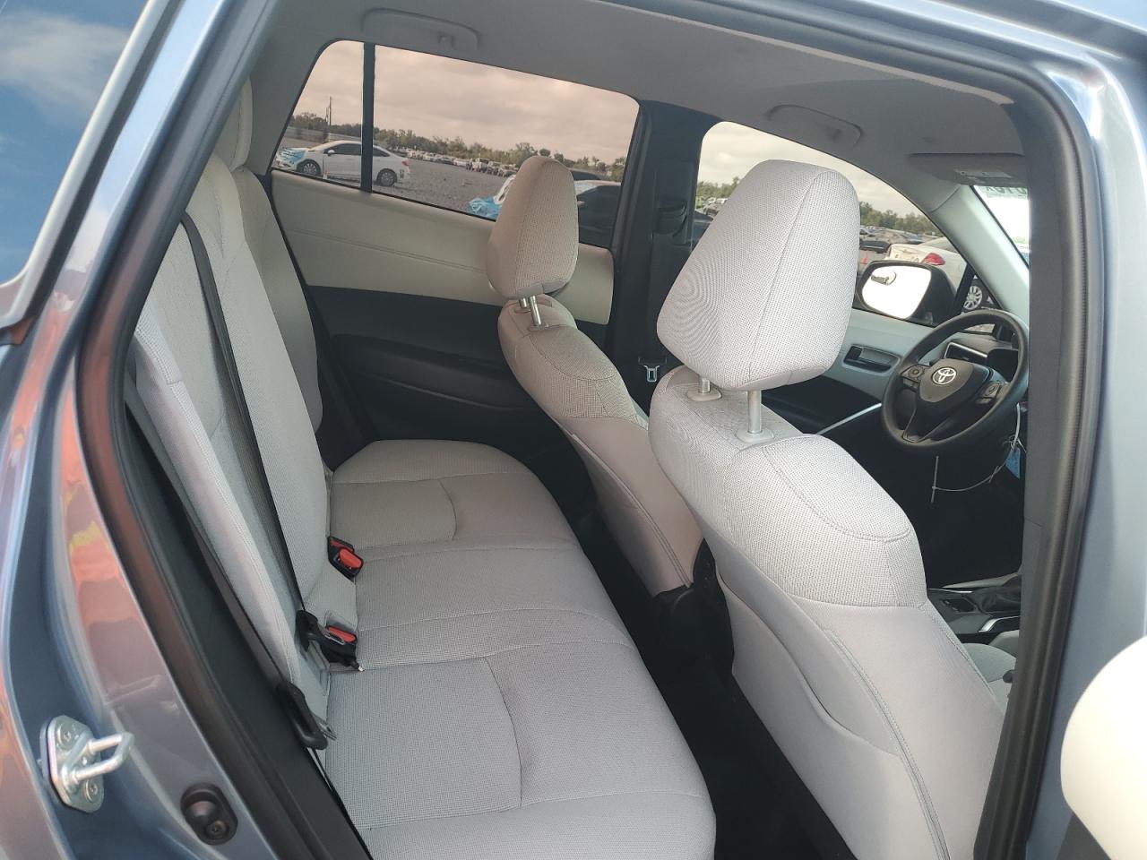 2022 Toyota Corolla Cross L VIN: 7MUAAAAG2NV018285 Lot: 82269615