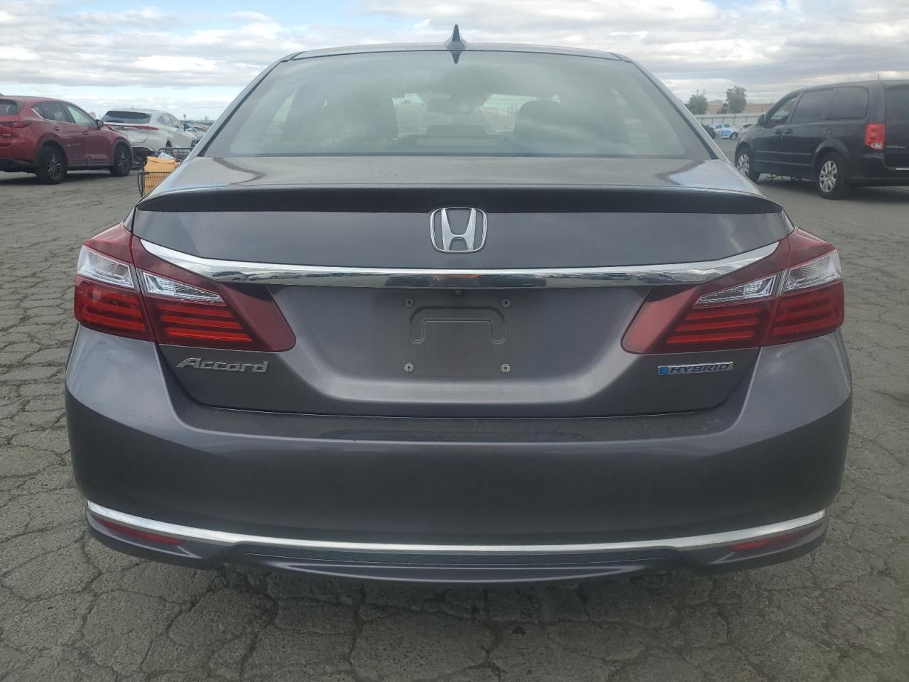 2017 Honda Accord Hybrid Exl VIN: JHMCR6F50HC017933 Lot: 84484065